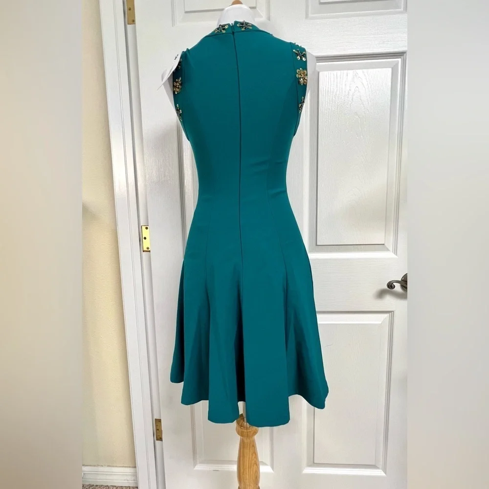 NWT Badgley Mischka emerald green fit flare dress embellished holidays women’s 0